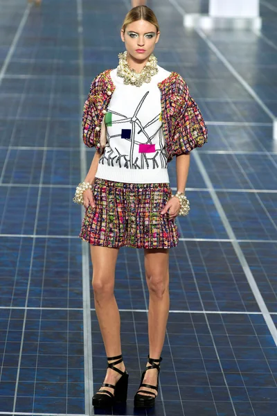 Look 56